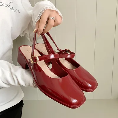 Crystal wine red